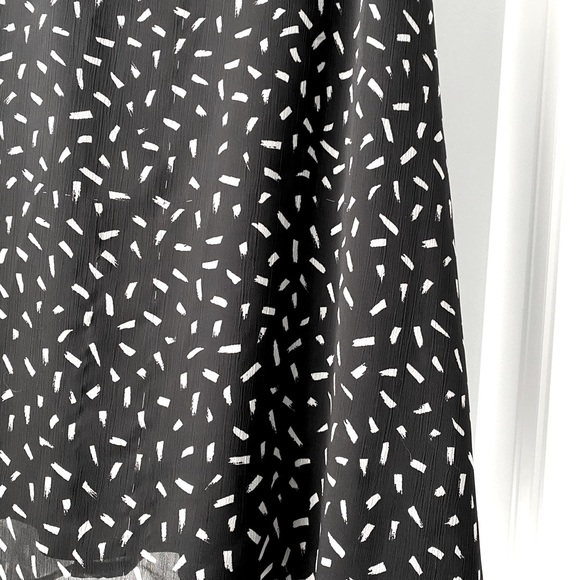 Banana Republic Tank Top - Picture 4 of 12